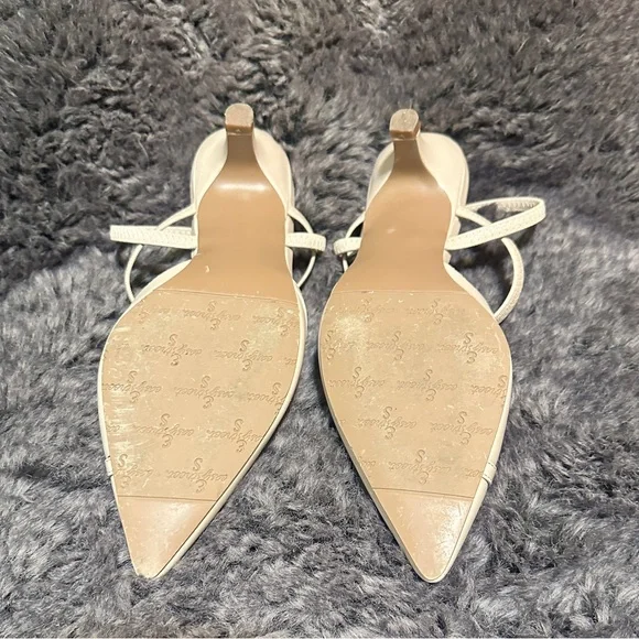 Easy Street Strappy Pointed Toe with Kitten Heels - Picture 7 of 7